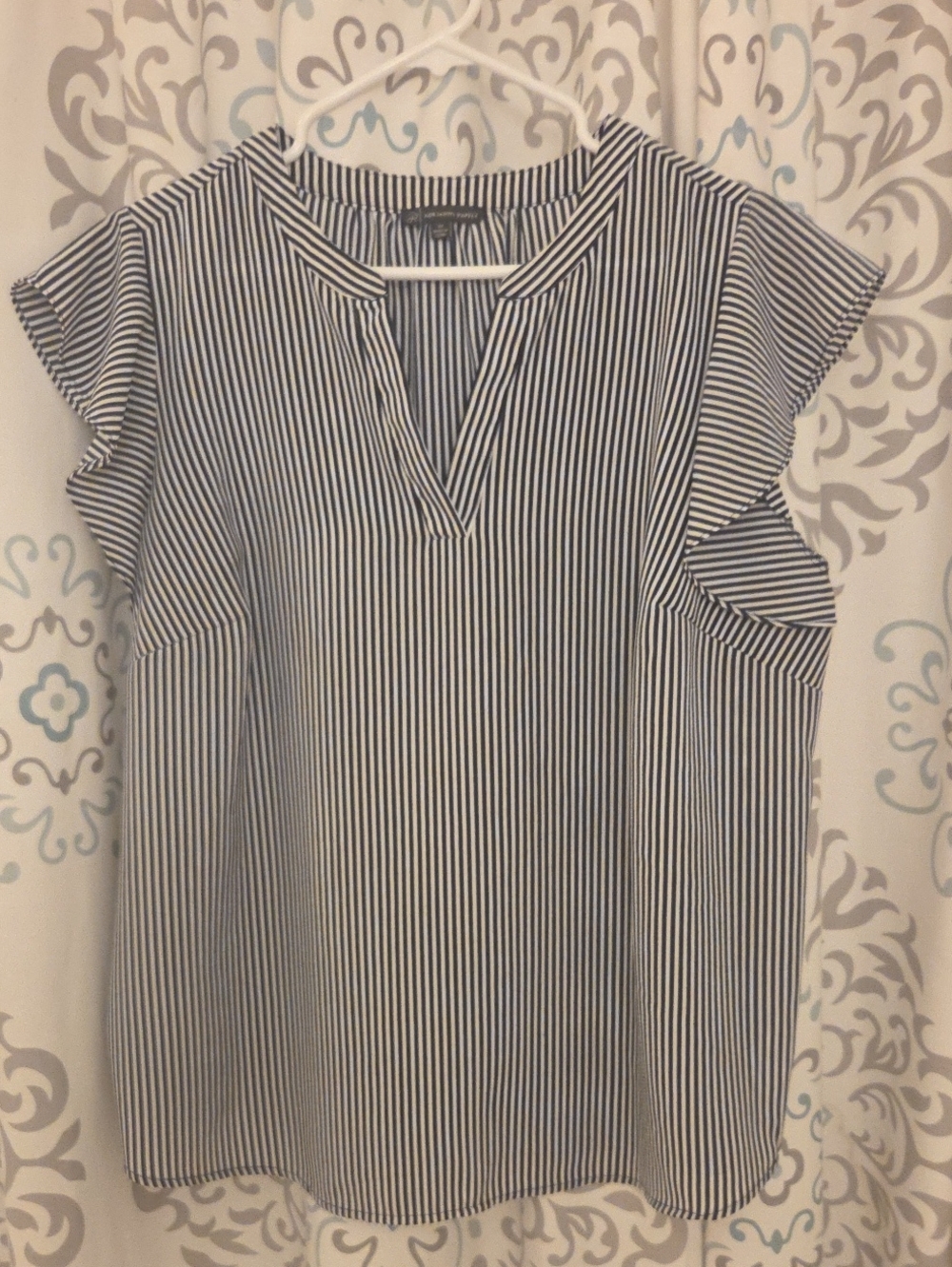 Adrianna Papell Navy and White Striped V-Neck Flutter Sleeve Blouse